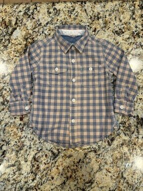 GAP Beige and Blue Plaid Button-Down Shirt